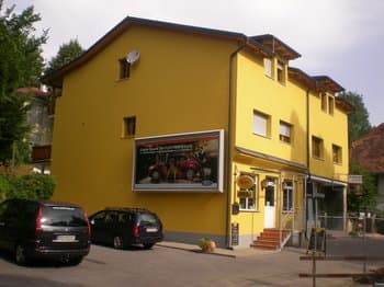 Haus 12